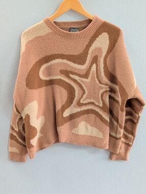 ARULA Starfish Super Soft Pattern Plush Crewneck Sweater in Blush